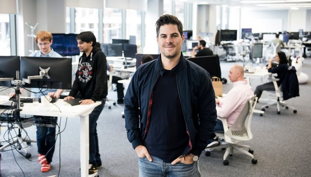 这家英国公司让员工自行决定薪酬 还把所有人的薪资公开了