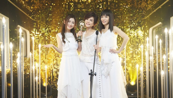 华研,S.H.E,KKBOX,暴击,解约,股价大跌,股价下跌,田馥甄,跌停,女团