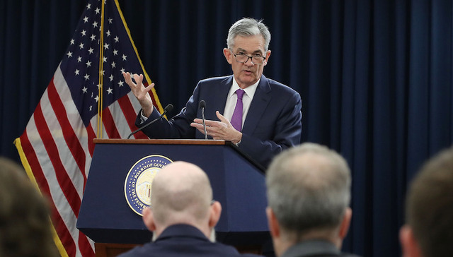 【天下头条】美联储如期加息并示意今年还有一次 IMF对阿根廷援助款增至570亿美元