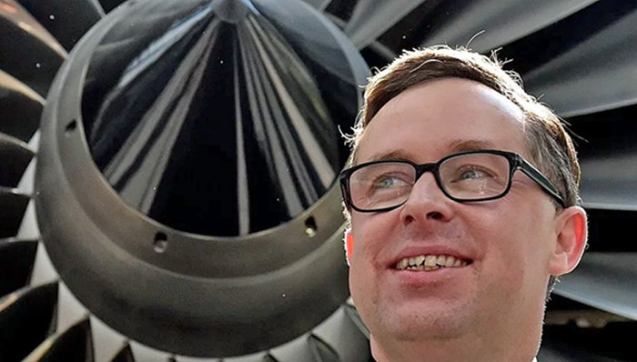 飞行员不够怎么办？澳洲航空决定开一所飞行学校