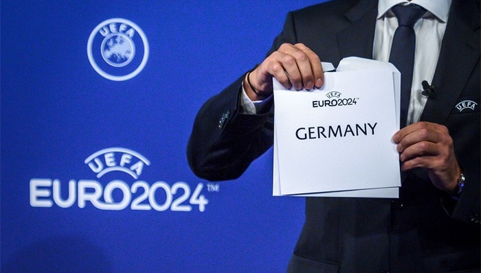 【体育早报】2024欧洲杯举办权花落德国 C罗欧冠停赛一场可战曼联