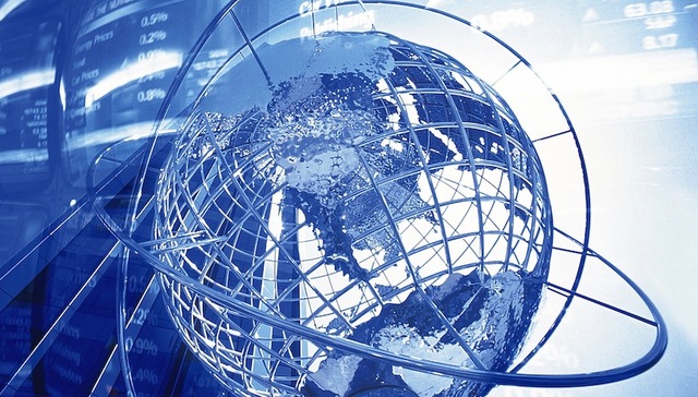 【财经24小时】证监会原副主席姚刚被判18年 银行理财新规正式发布