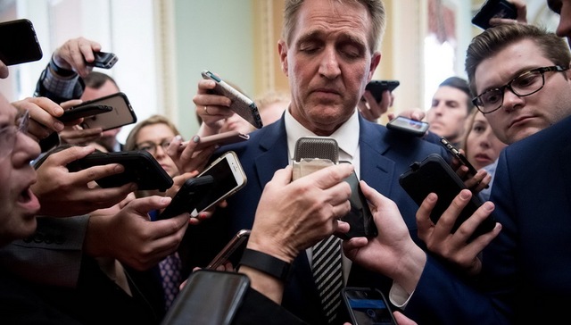 【天下头条】美大法官提名投票推迟 FBI调查将决定卡瓦诺案走向