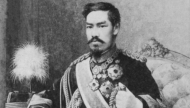 明治天皇：躲在权力阴影之下的忧郁少年