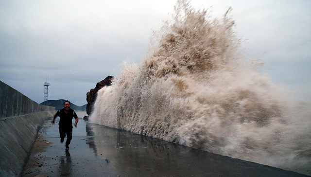 康妮,最大风力,台风,海域,风圈,方向移动,浙江东部,江苏沿海,冲绳县,冷空气