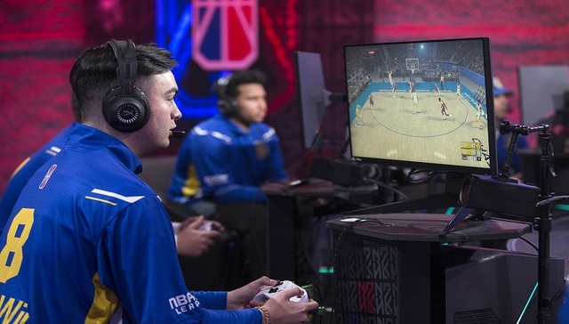 世界篮球峰会：世界篮坛“三巨头”怎么看篮球与电竞的结合