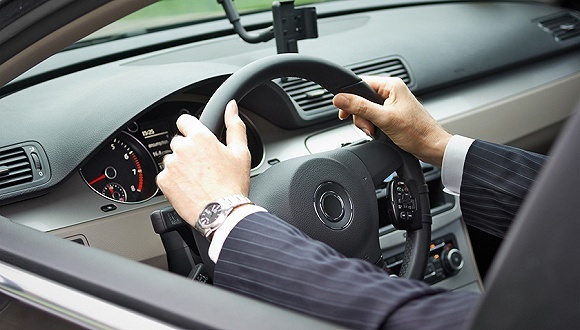 滴滴召开司机意见征求会：程维柳青作为一线客服现场听取意见