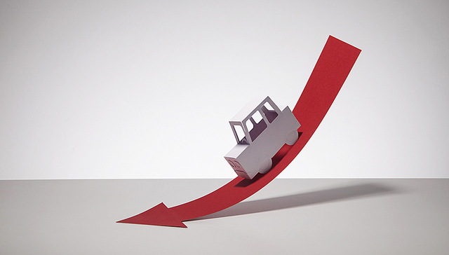 上证50指数大跌近5% 外资全天净流出近百亿