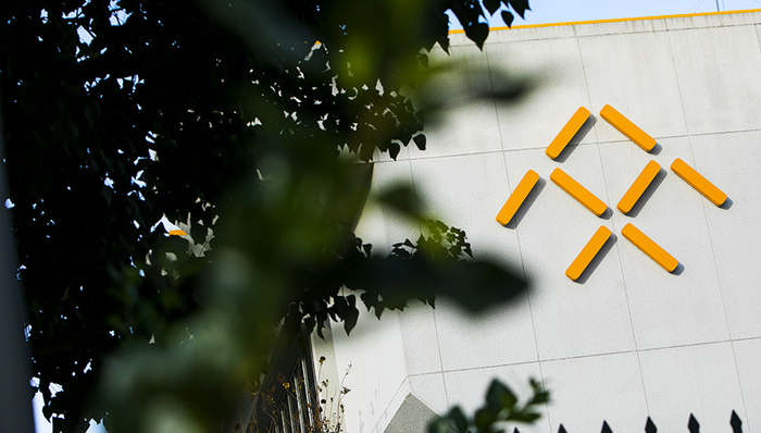 FF,时颖,恒大,主场,蜜月期,操纵,话语权,Smart,补充协议,2019年