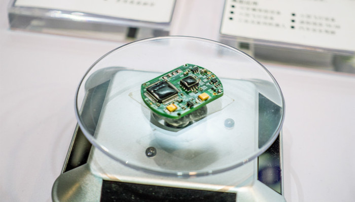 中国用“间谍芯片”入侵美国大公司？证人称报道完全站不住脚