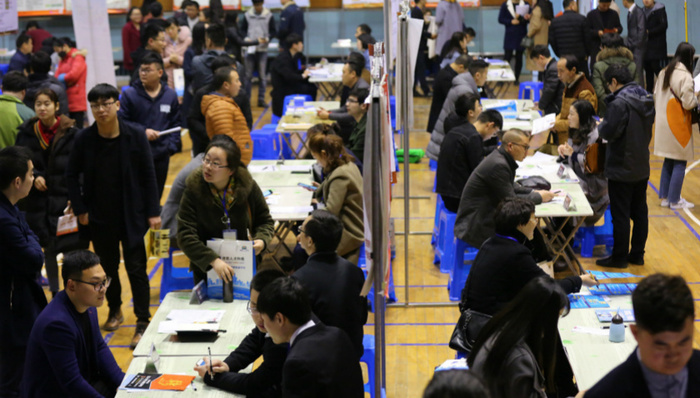 杭州厦门又推落户新政技能人才火速成“新宠”