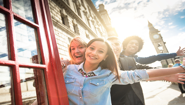 英国哪些学校有“钱”途?哪些受少数族裔欢迎?