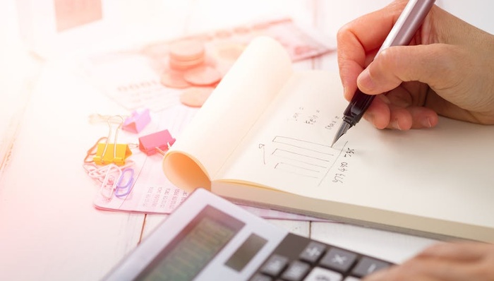 自查自纠,影视公司,税收征管法,税务机关,税收利益,尺度,税收征收管理法,税收收益,补税,检查