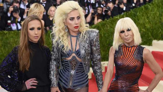 明年的Met Gala主题定为“浮夸”，主办人是Lady Gaga