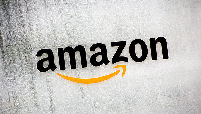 亚马逊,Facebook,Twitter,纽约时报,股票奖励,桑德斯,阻止贝索斯法案,视频,整体薪酬