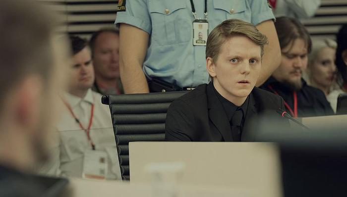 【个人意见】《7月22日》：熟悉的“帕金森式摄影” 熟悉的人文关怀