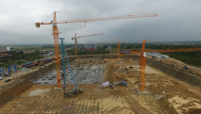 实探深圳现房销售试点项目：昔日地王“下凡尘”