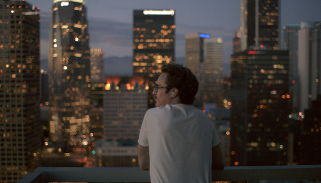 商业地产项目,上海虹桥,西奥多,她,影评人,魔都,影片,人工智能,滚石,月亮颂