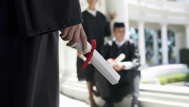 教育部,本科生,醉生梦死