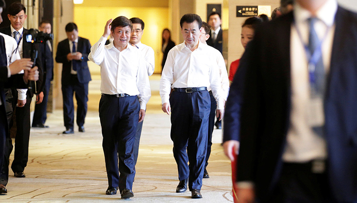 万达,融创,旅城,孙宏斌,管理团队,绿城,接盘,核心资产,A股,住宅