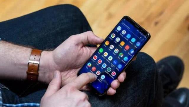 谷歌,安卓,手机制造商,设备制造商,设备类型,设备成本,像素,ppi,低端手机,Chrome