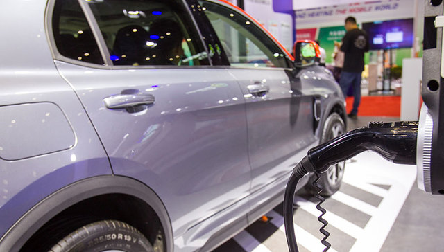 新能源车消费升级:中小企业生存困难 压力向上游传导