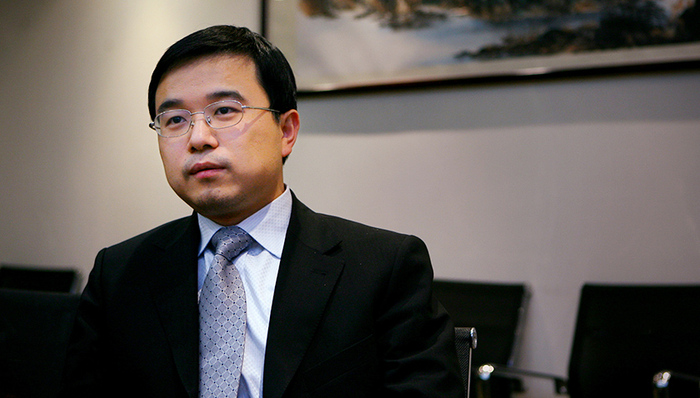 王亚伟一级市场“折叠记”：从27倍收益到如今连续“踩雷”