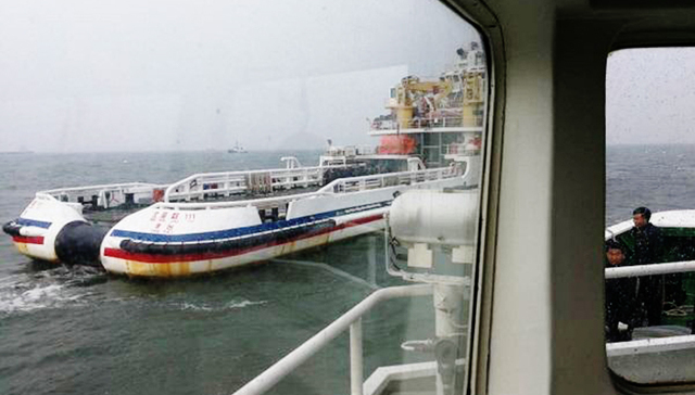 辽宁翻沉运砂船证照不全非法作业 11名船员仍然失联