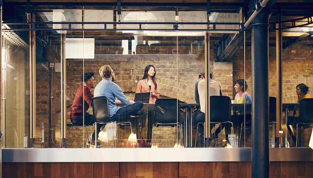 一带一路,丝绸之路,Facebook,亚马逊,Netflix,和谷歌,百度,阿里巴巴,腾讯,美团,滴