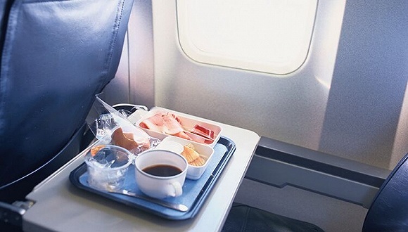 天津航空取消免费餐食，未来或许有更多航空公司跟进
