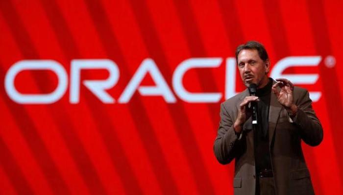 甲骨文创始人炮轰亚马逊云：