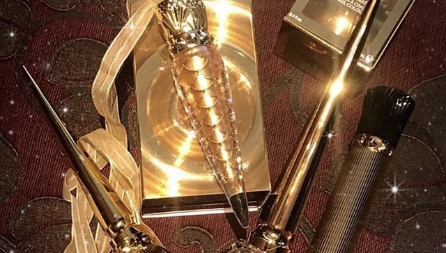 【是日美好事物】“萝卜丁”发金色唇膏指甲油，旺仔变身潮牌“男主角”