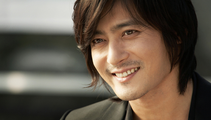 国税厅,张东健,艺人,韩媒,韩国明星,韩国男星,迷雾,教母,金南珠,高强度