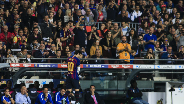 流量盛世风光不再 11年来首场没有“梅罗”的国家德比走下神坛