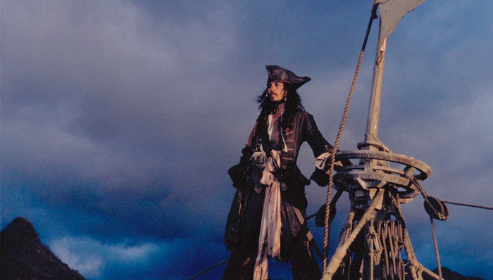 【文娱早报】约翰尼·德普将不再参演《加勒比海盗》系列 《魔道祖师》动画下架