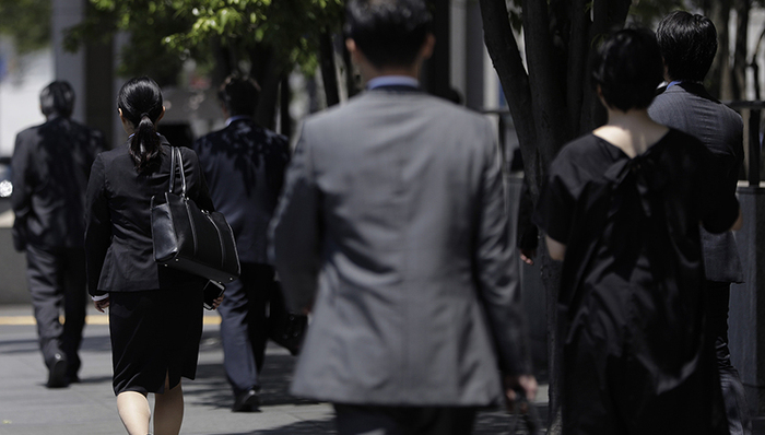 经济世界观,亚洲社会