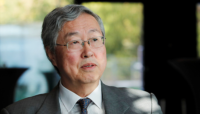 金融危机,周小川