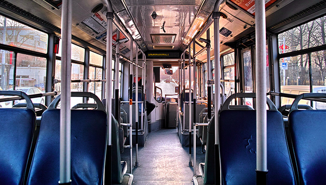 【深度】公交车安全谁来守护？