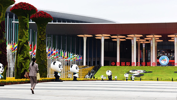 朋友圈,博会,行业龙头,龙门铣,一把手,金牛座,企业参展,美联航,五国