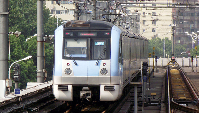 交通部副部长刘小明：城市轨道交通要安全、便捷、智慧、可持续