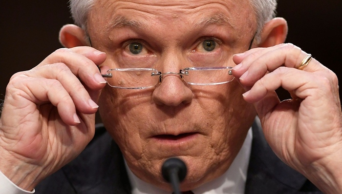 塞申斯,辞职,特朗普,司法部长