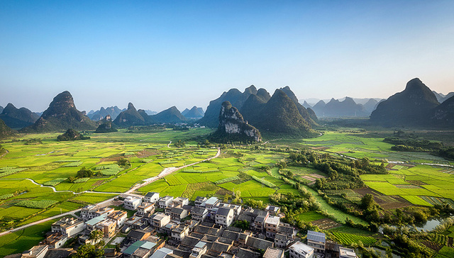 农村污染,生活垃圾,乡村振兴