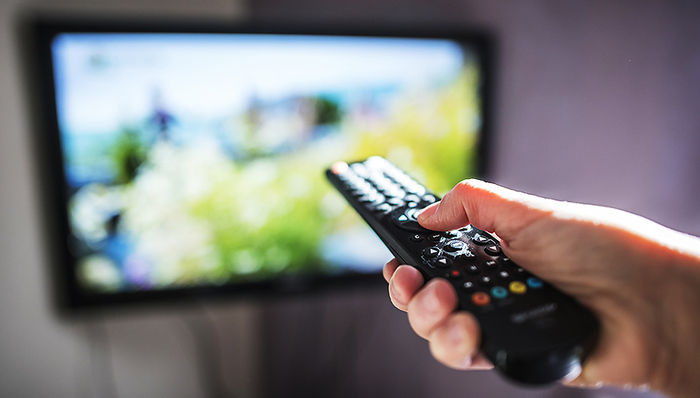 国家广播电视总局：严格控制综艺节目嘉宾片酬，加大网剧治理力度