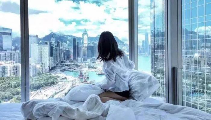 你到处打卡的“网红拍照圣地”，背后都是商家的山寨生意