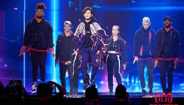 仅仅四年 “双十一”晚会逐渐成了国人的第二台春晚