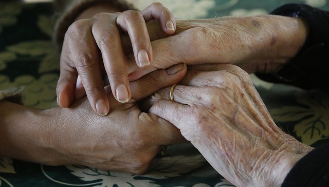 被透支的老年：吉林社保诈骗案疑云