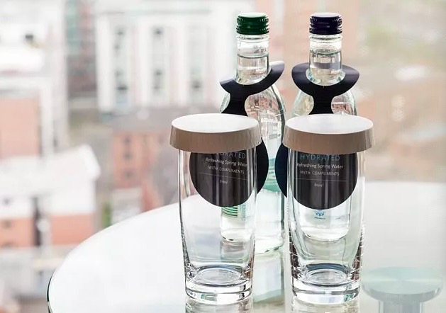 不仅浴巾擦马桶这么简单，星级酒店的神操作你根本防不住