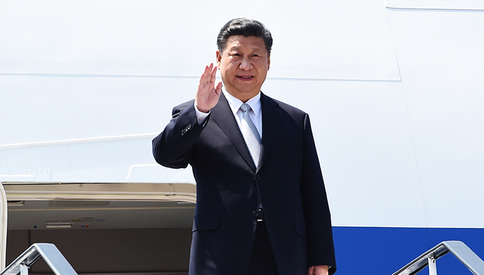 习近平离京出席亚太经合组织第二十六次领导人非正式会议