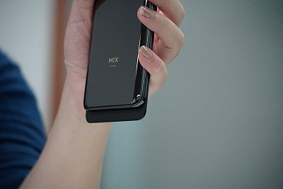 小米手机,闪购,英国消费者,道歉