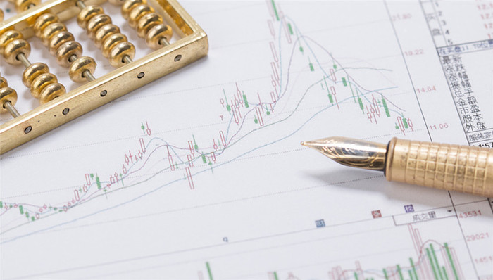 两市成交创四个月新高  创投、自贸区题材接力拉升   机构：建议关注流动性好的低价超跌股